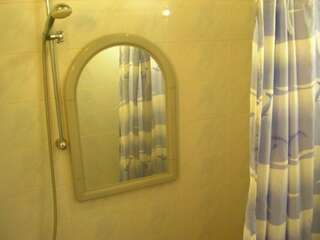 Хостелы Хостел Пилигрим Харьков Одноместный номер эконом-класса-13